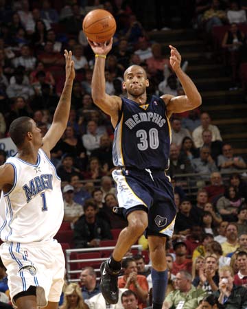 仅2场出勤 仅2场出勤